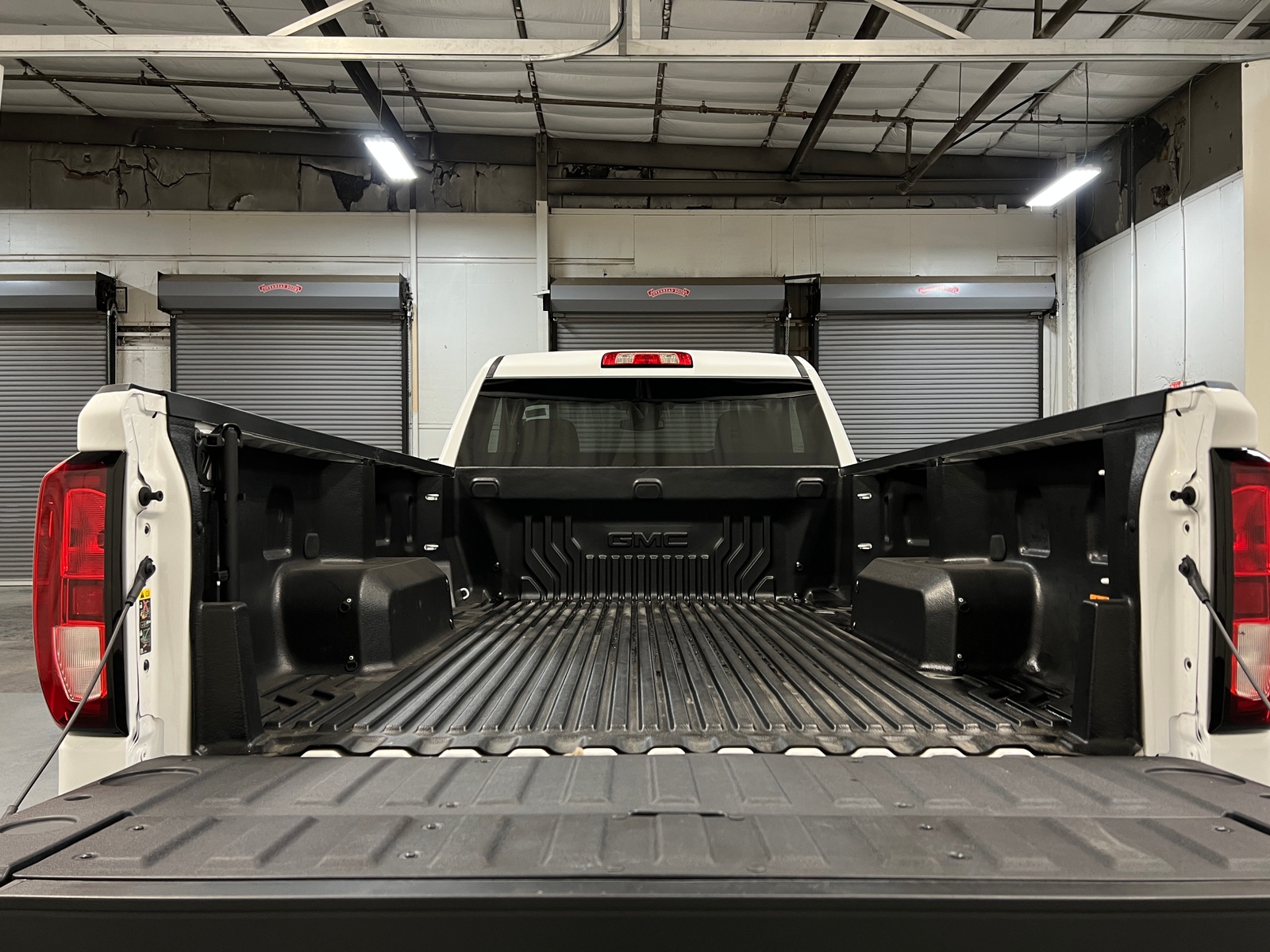 Thumbnail: 2025 GMC Sierra 1500 - 6