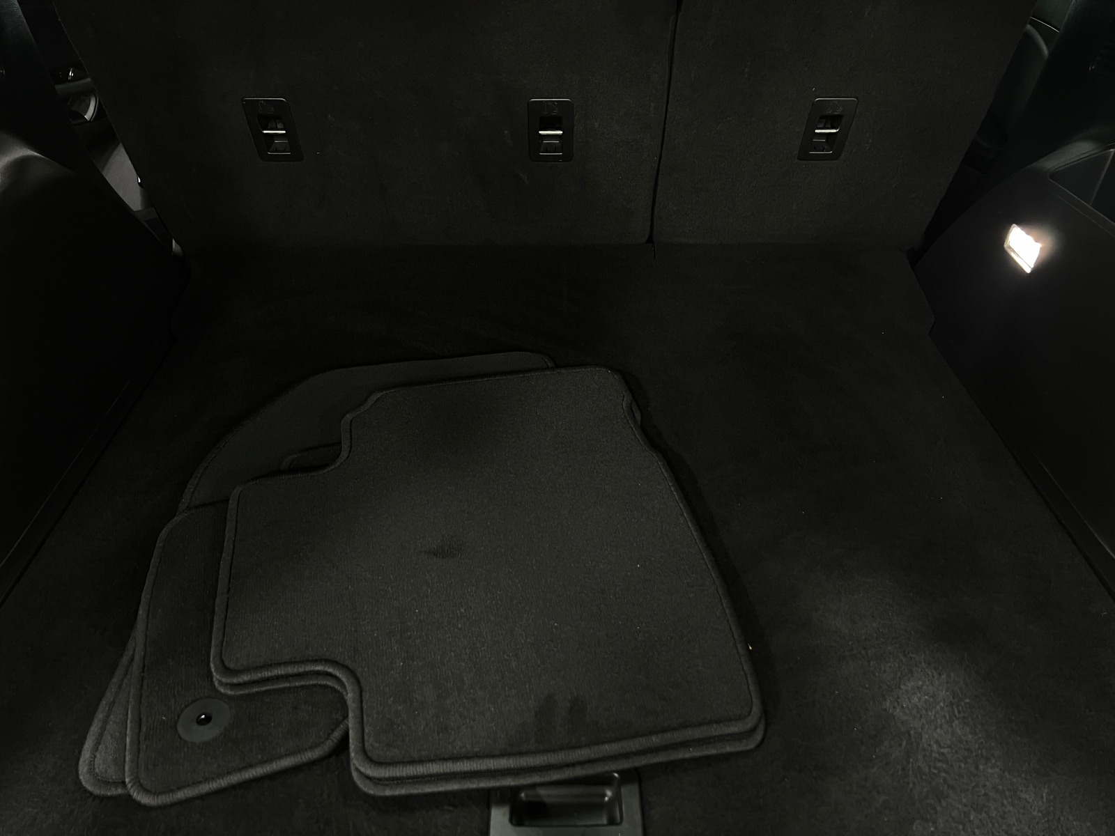 Thumbnail: 2020 Ford Edge - 6