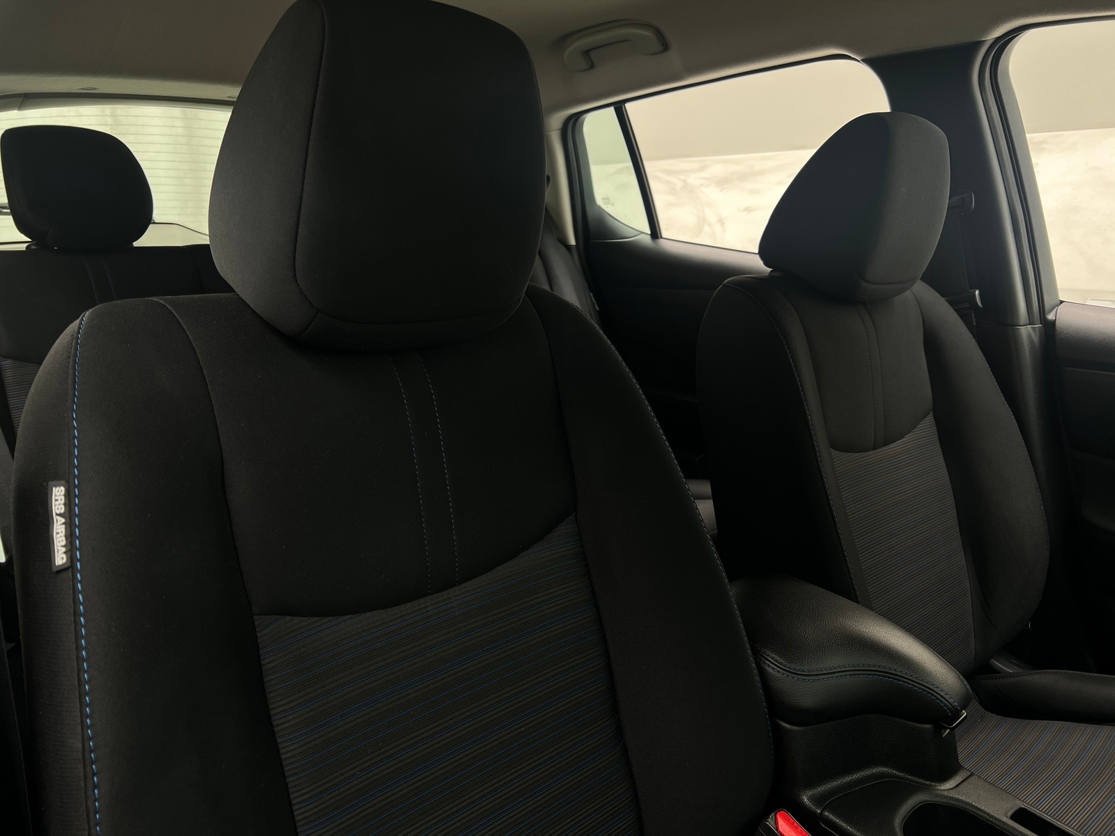 Thumbnail: 2023 Nissan Leaf - 2