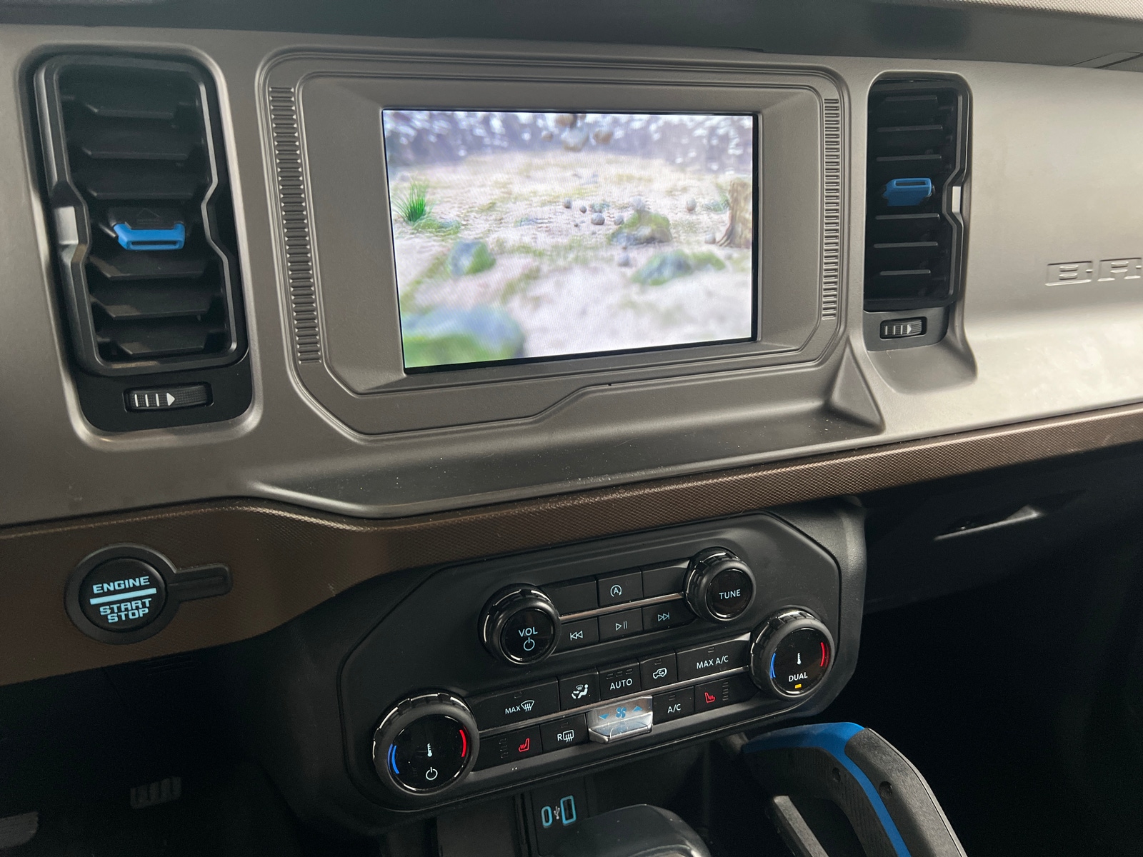 Thumbnail: 2022 Ford Bronco - 4