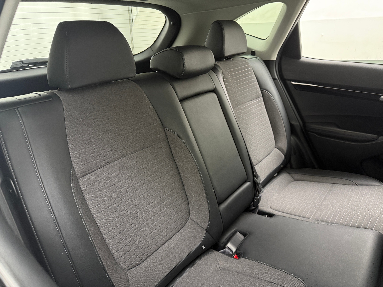 Thumbnail: 2022 Kia Seltos - 6