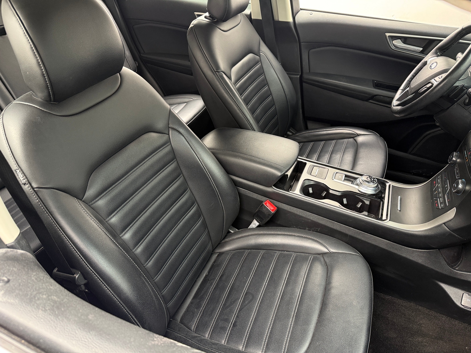 Thumbnail: 2019 Ford Edge - 2