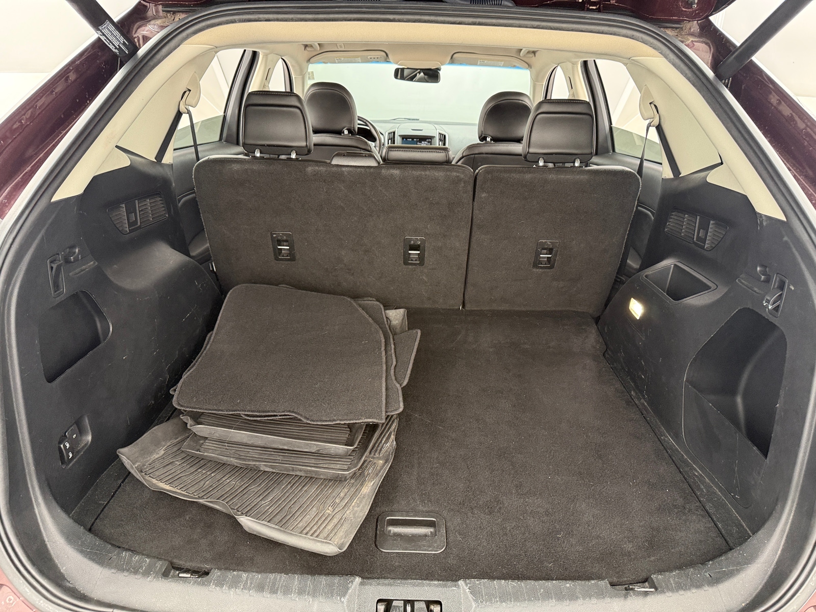 Thumbnail: 2019 Ford Edge - 7