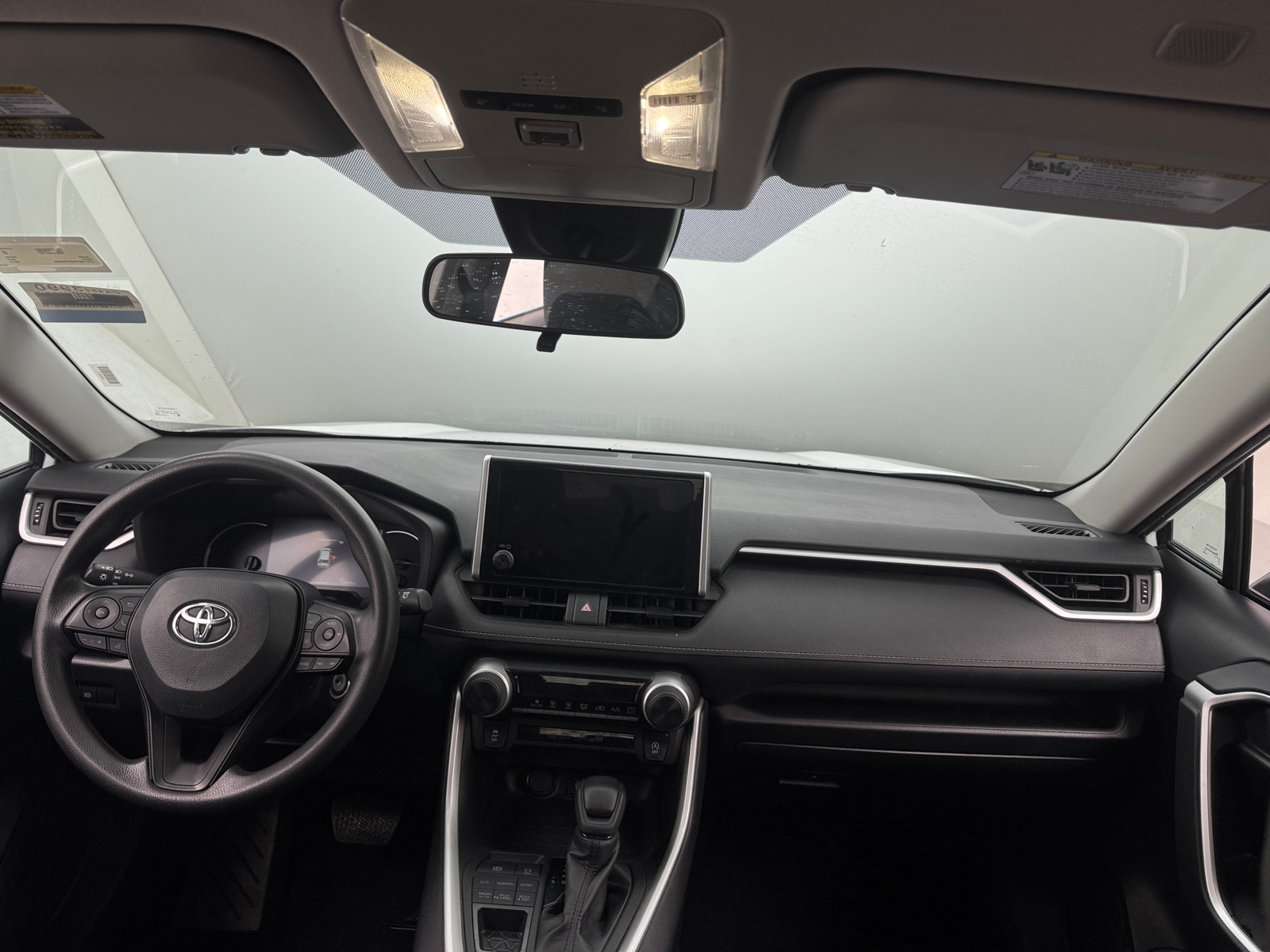 Thumbnail: 2024 Toyota RAV4 - 3