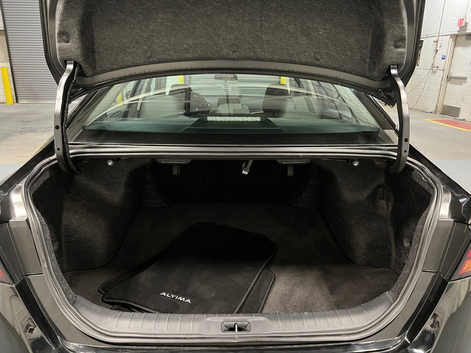 Thumbnail: 2025 Nissan Altima - 7