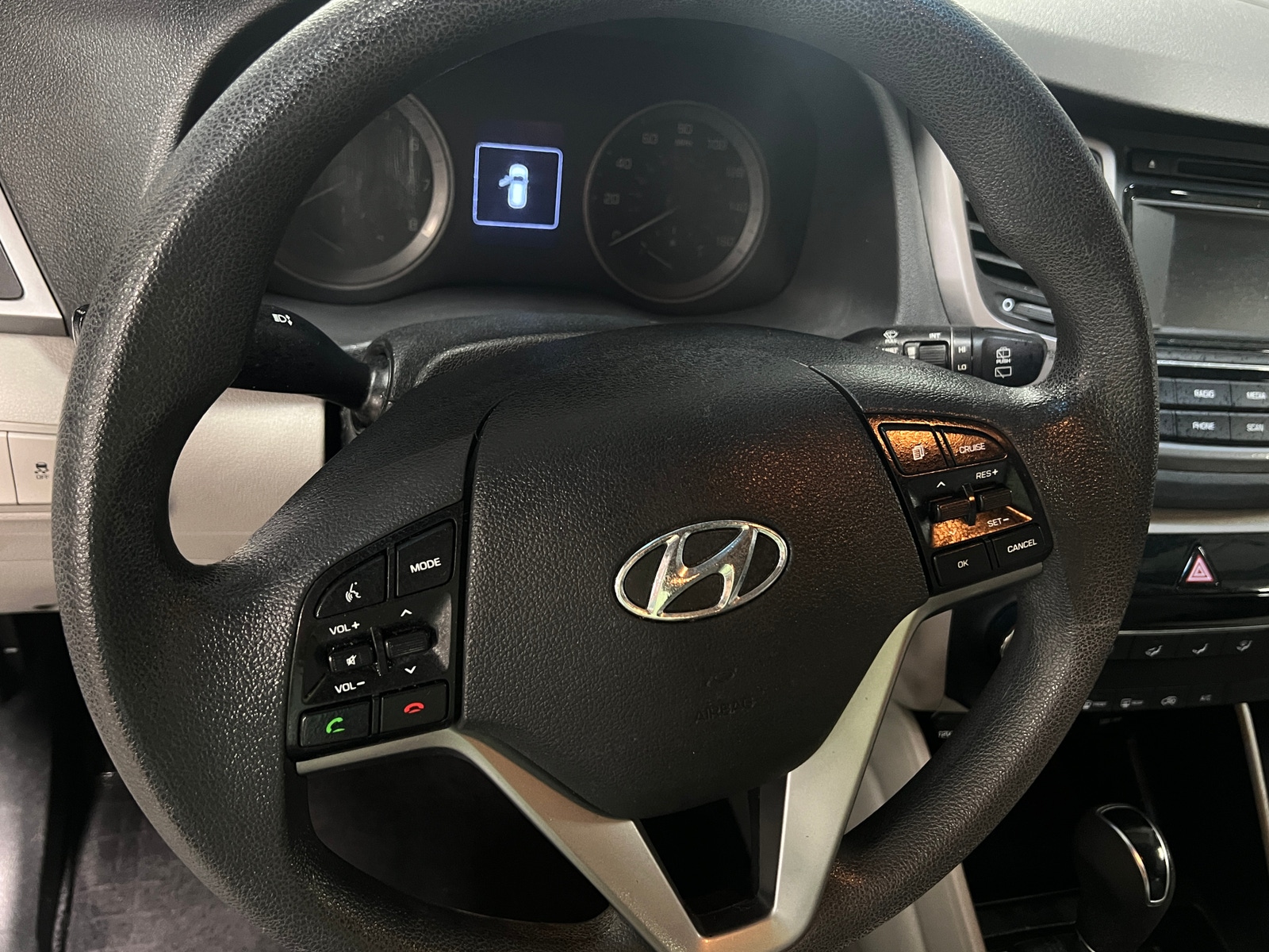 Thumbnail: 2016 Hyundai Tucson - 5