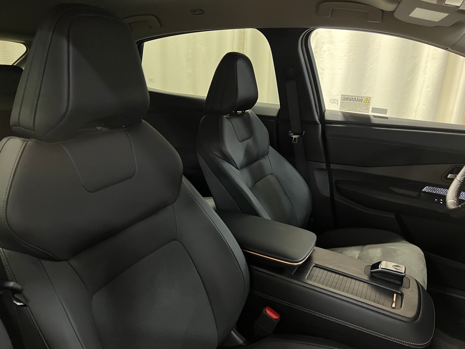 Thumbnail: 2025 Nissan Ariya - 2