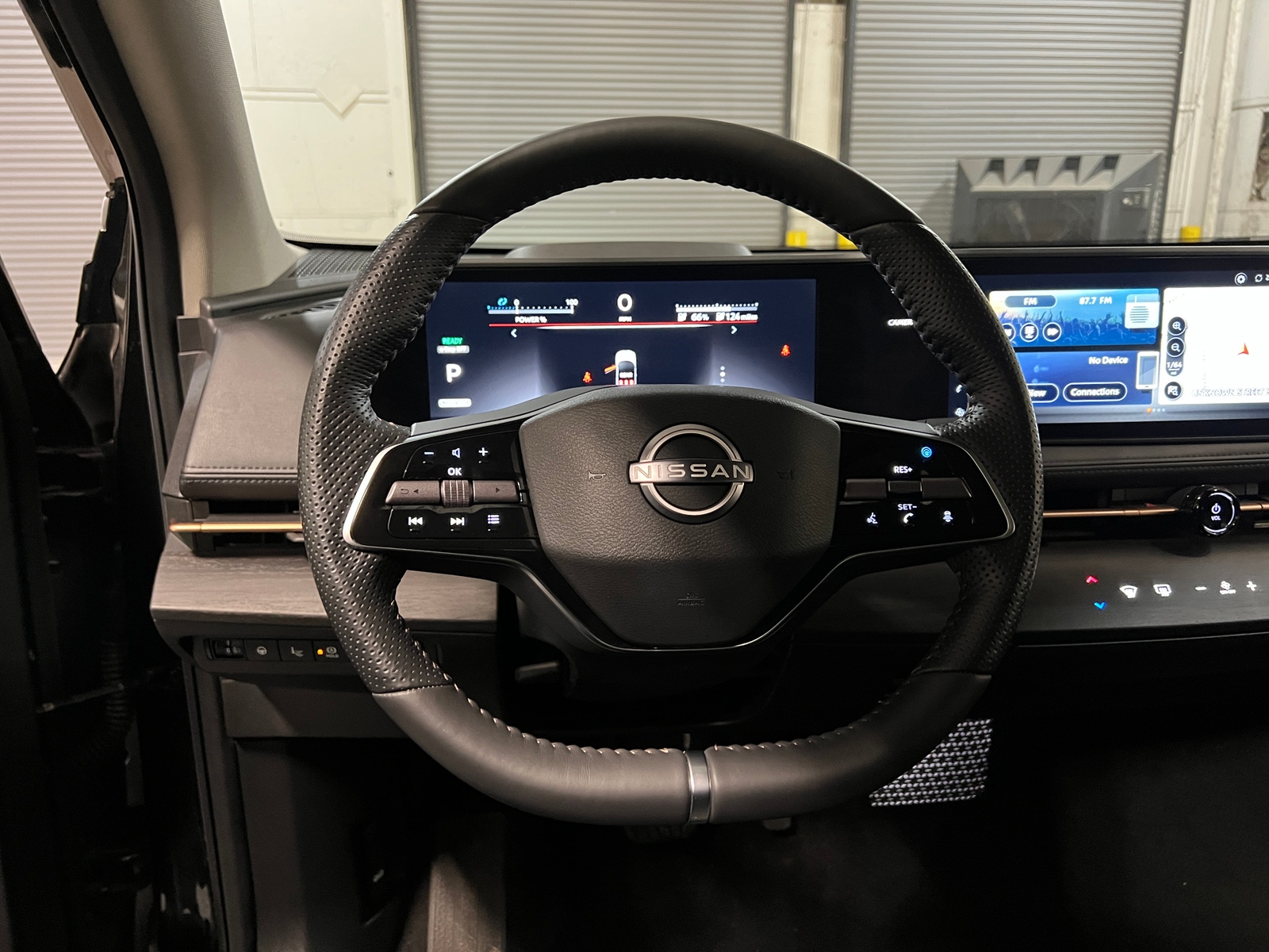 Thumbnail: 2025 Nissan Ariya - 5