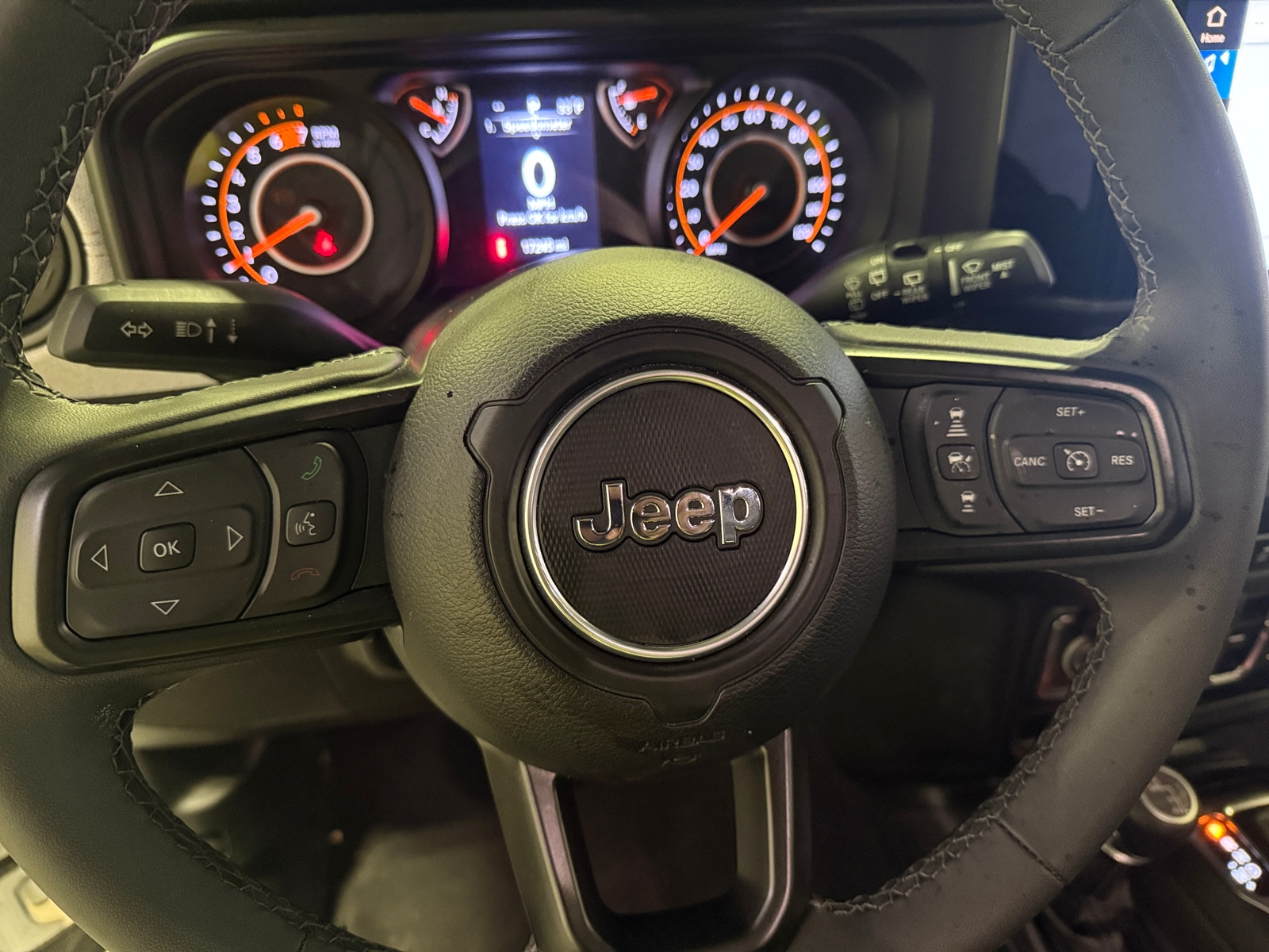 Thumbnail: 2025 Jeep Wrangler - 5