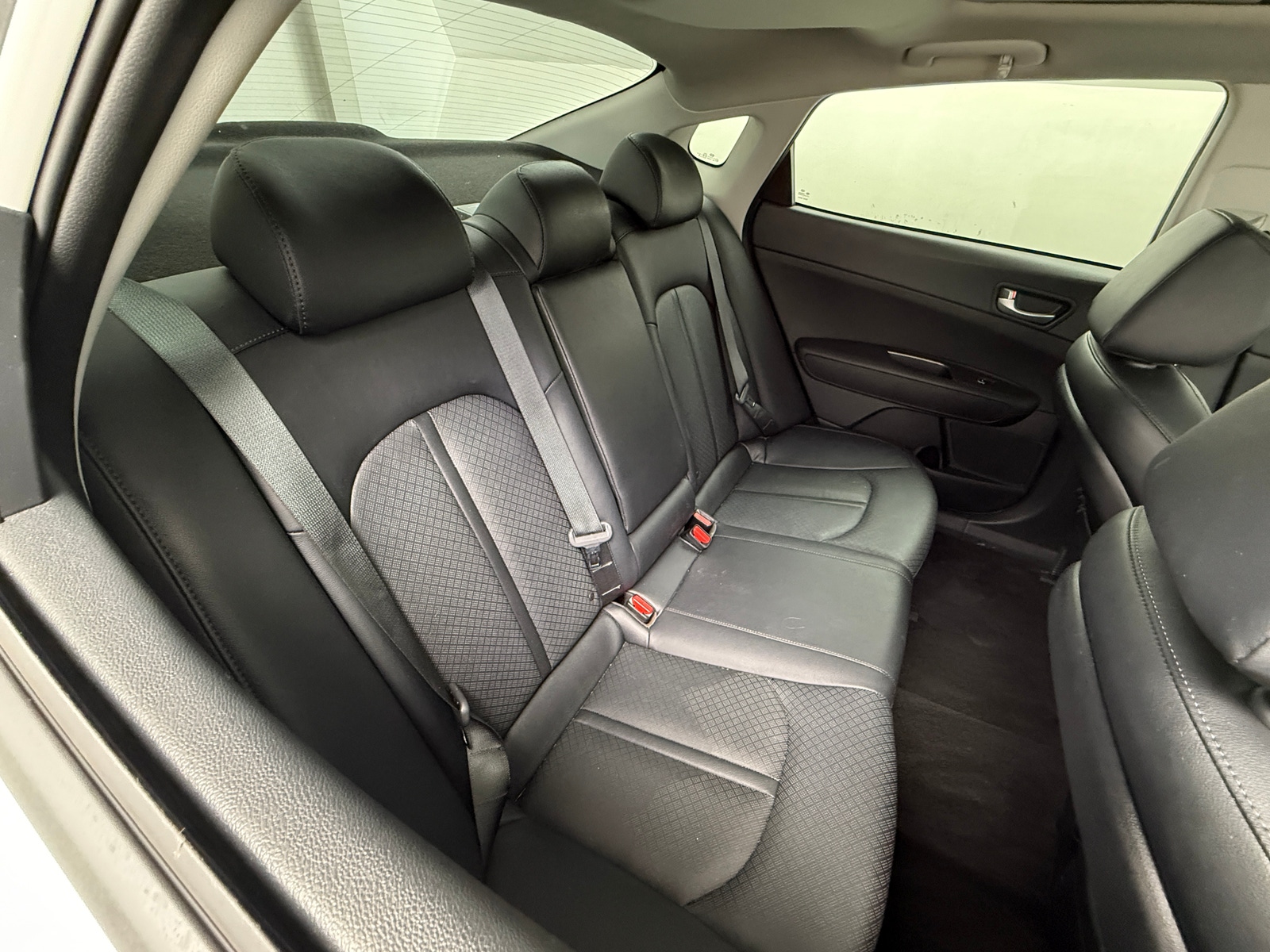 Thumbnail: 2020 Kia Optima - 5