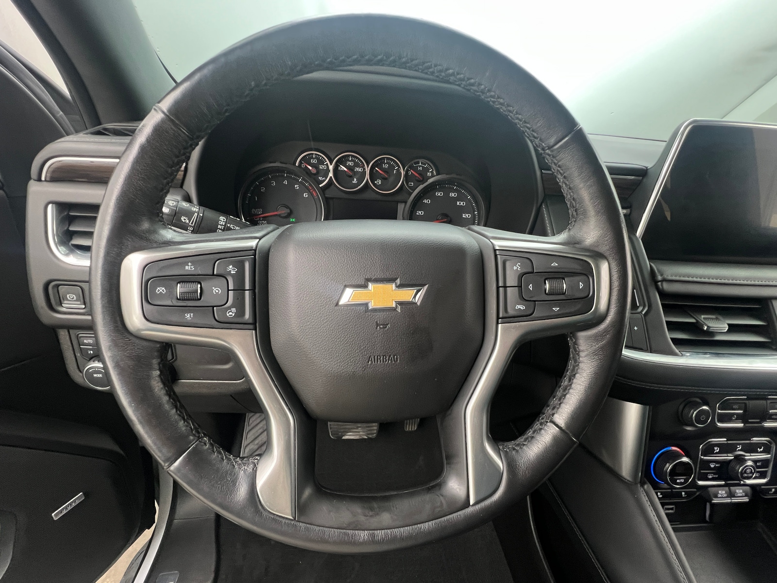 Thumbnail: 2021 Chevrolet Tahoe - 4