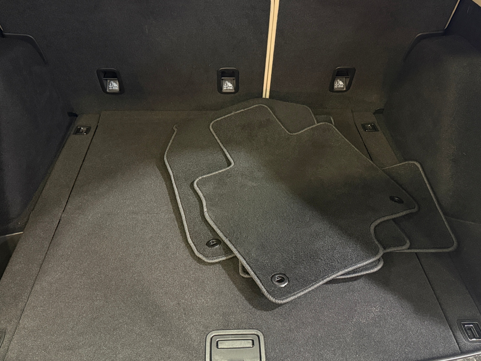 Thumbnail: 2024 Acura RDX - 6