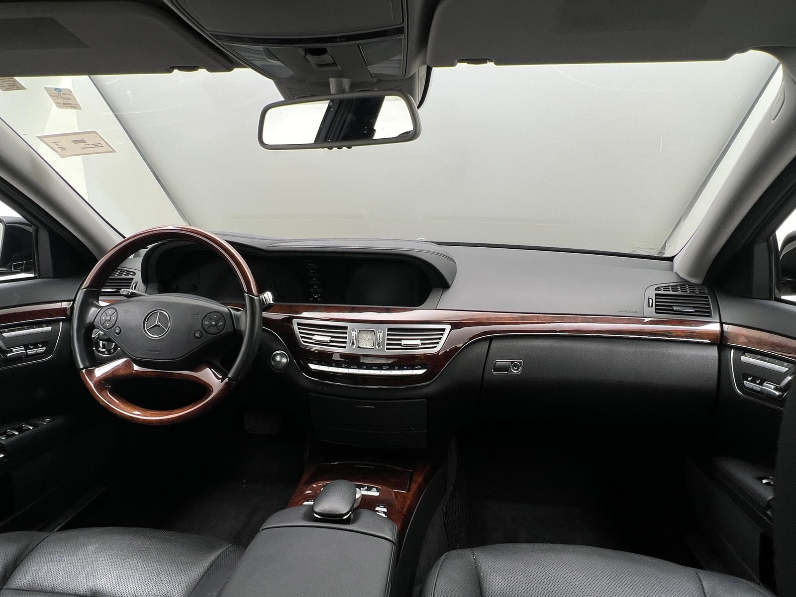 Thumbnail: 2012 Mercedes-Benz S-Class - 2