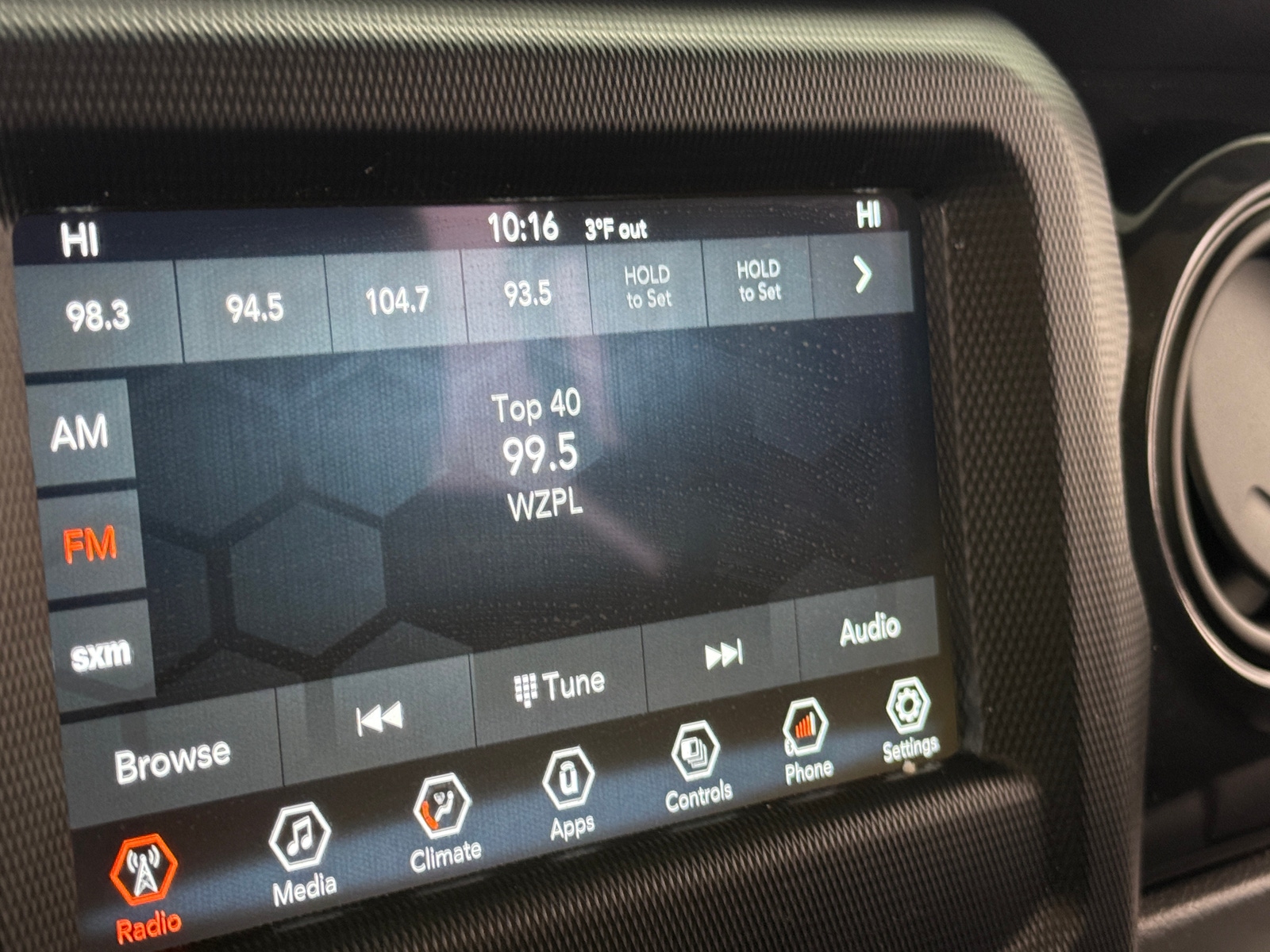 Thumbnail: 2022 Jeep Gladiator - 4