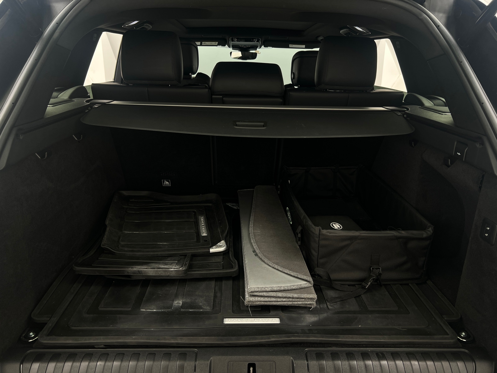 Thumbnail: 2022 Land Rover Range Rover Sport - 6