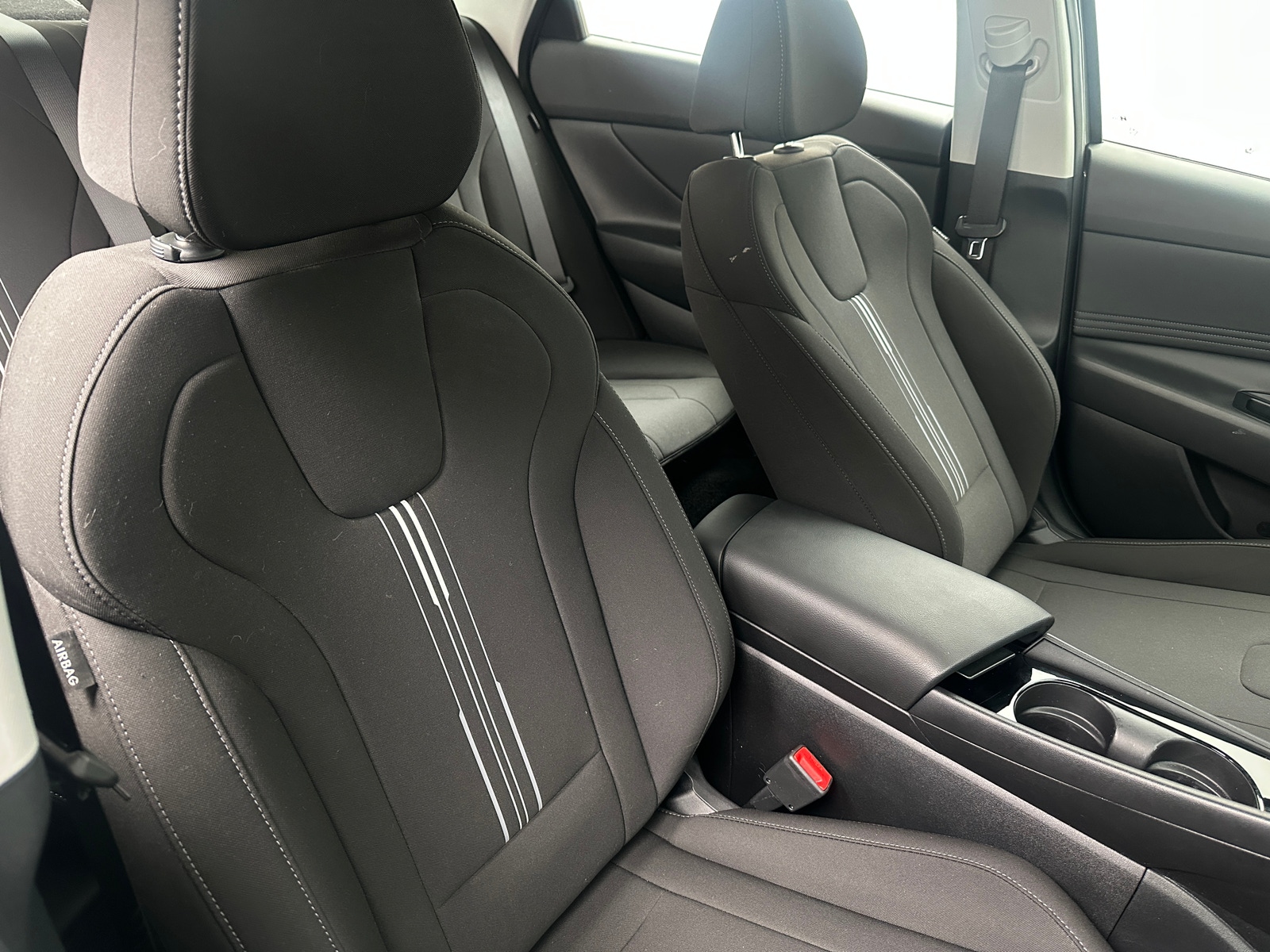 Thumbnail: 2024 Hyundai Elantra - 2