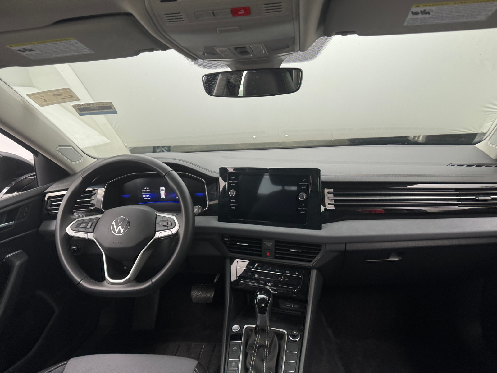 Thumbnail: 2025 Volkswagen Jetta - 2