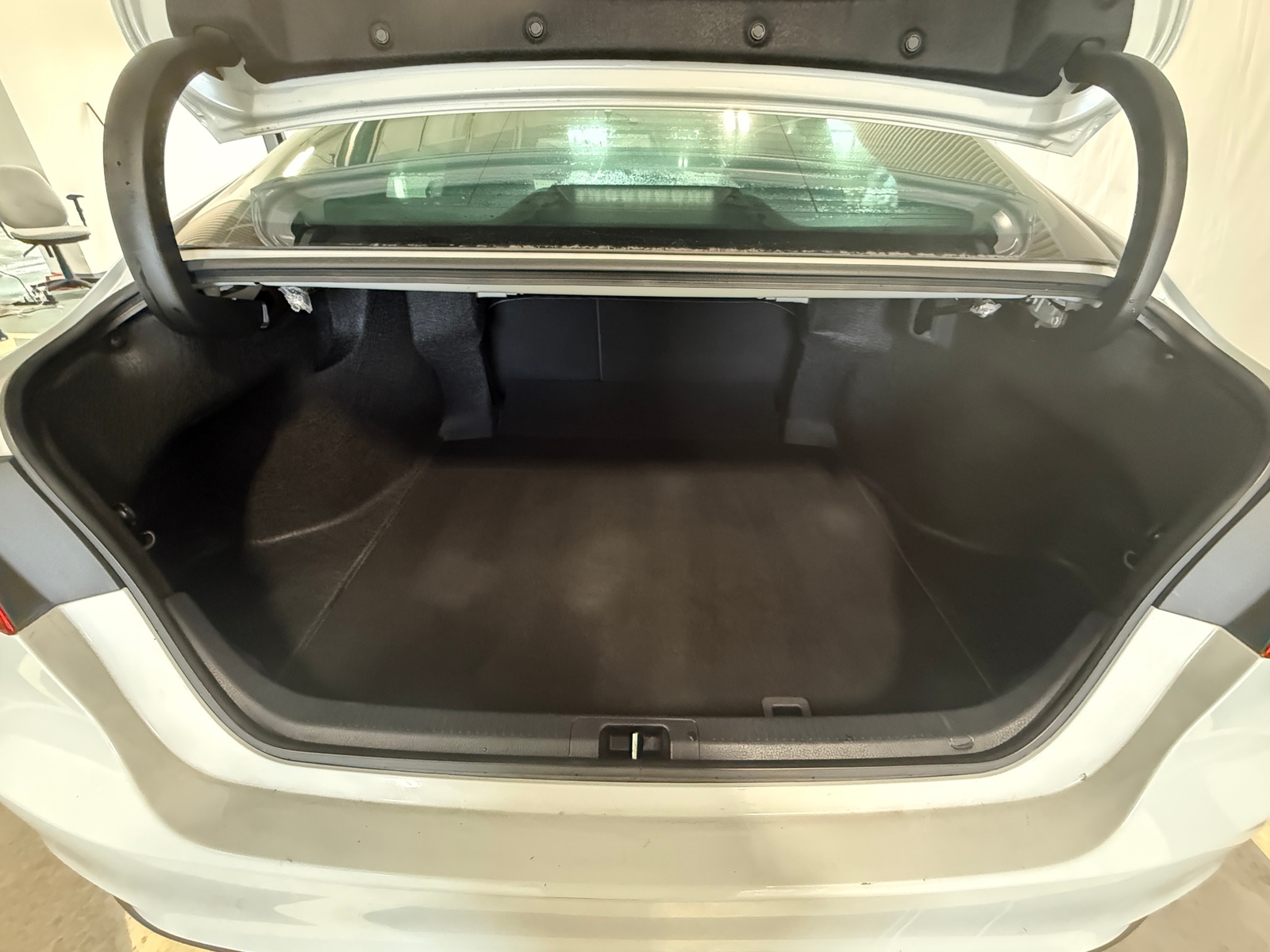 Thumbnail: 2024 Toyota Camry - 6