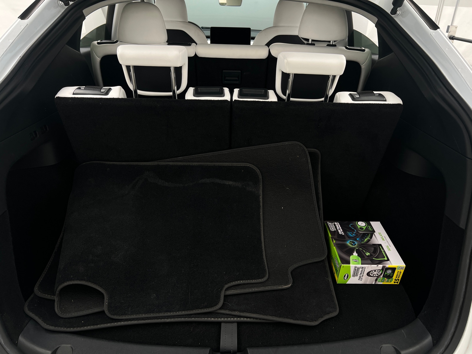 Thumbnail: 2023 Tesla Model Y - 6