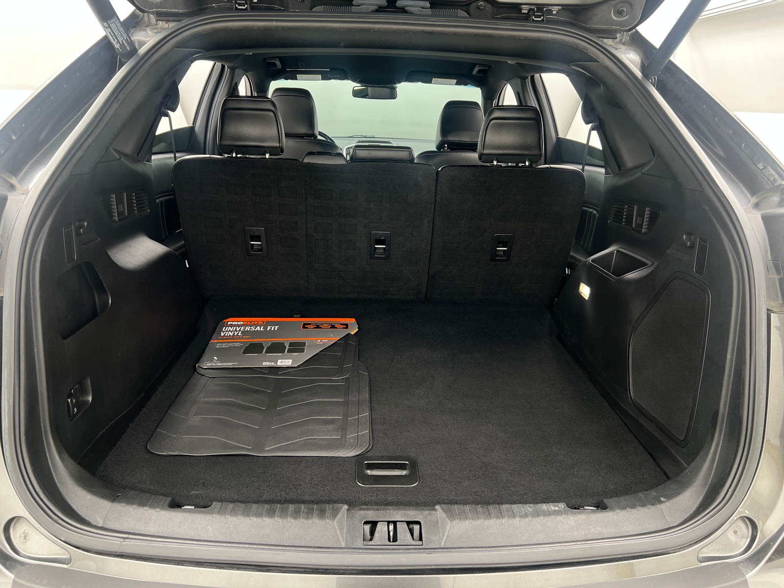 Thumbnail: 2020 Ford Edge - 6