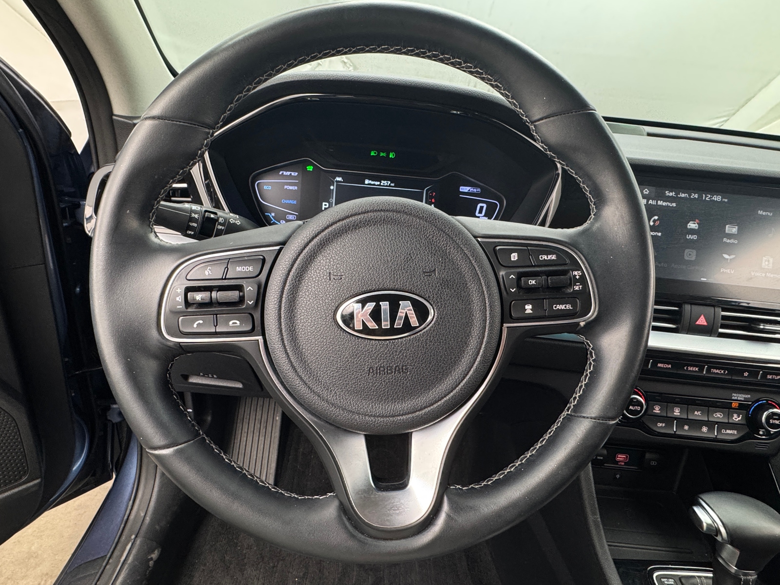 Thumbnail: 2021 Kia Niro - 4