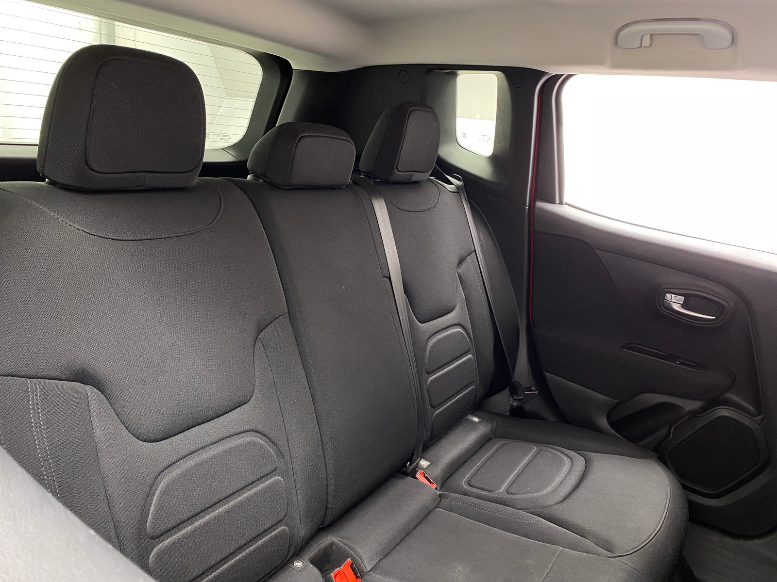 Thumbnail: 2020 Jeep Renegade - 6