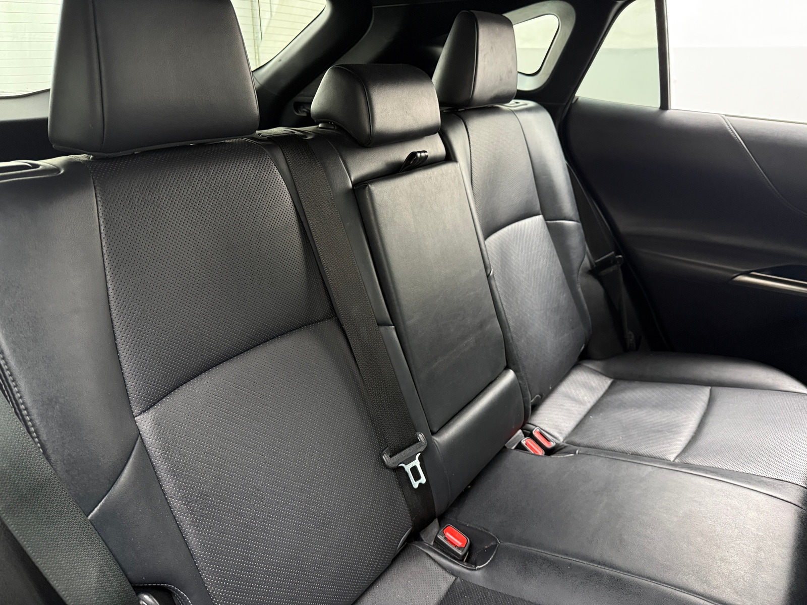 Thumbnail: 2021 Toyota Venza - 5