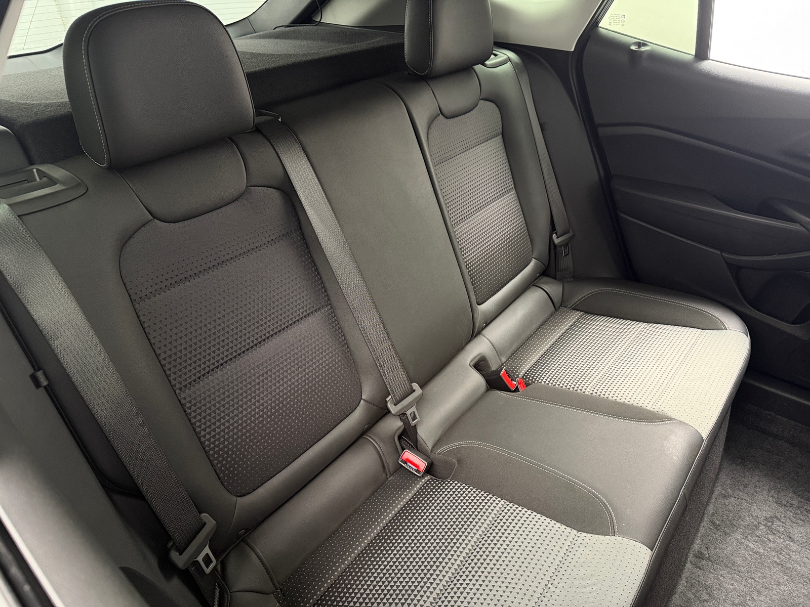 Thumbnail: 2025 Chevrolet Trax - 6