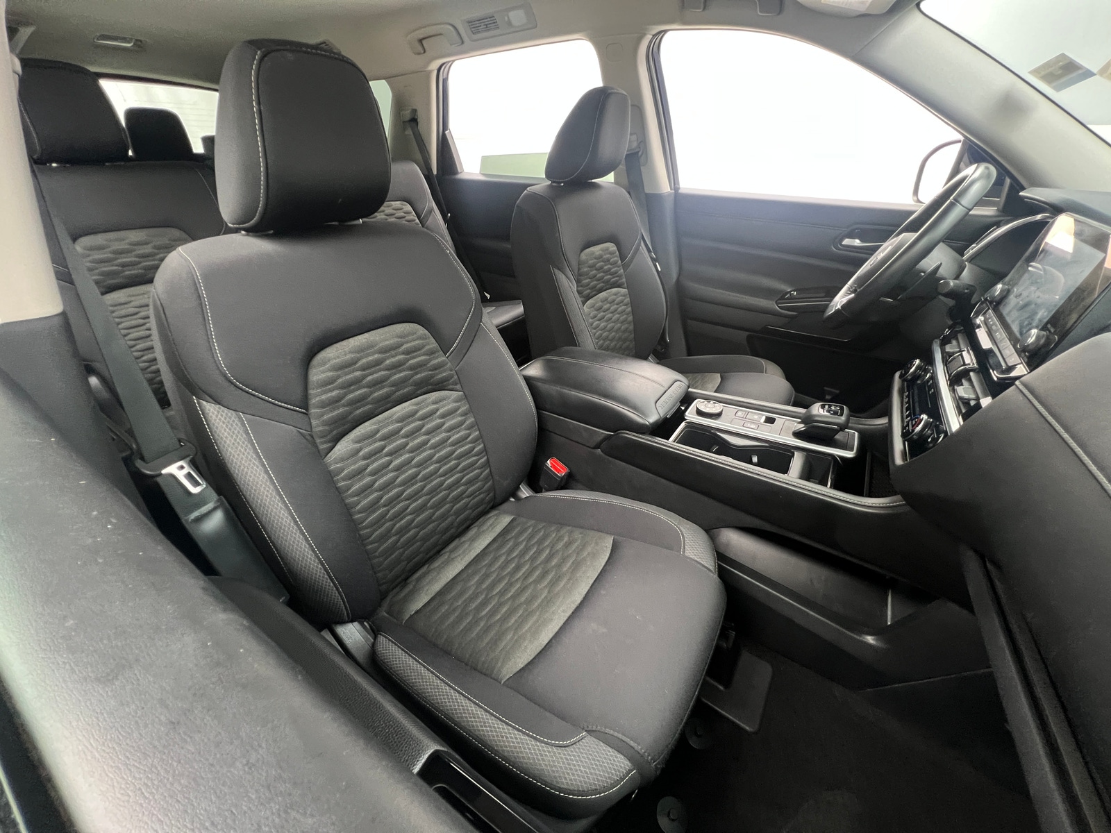 Thumbnail: 2022 Nissan Pathfinder - 2