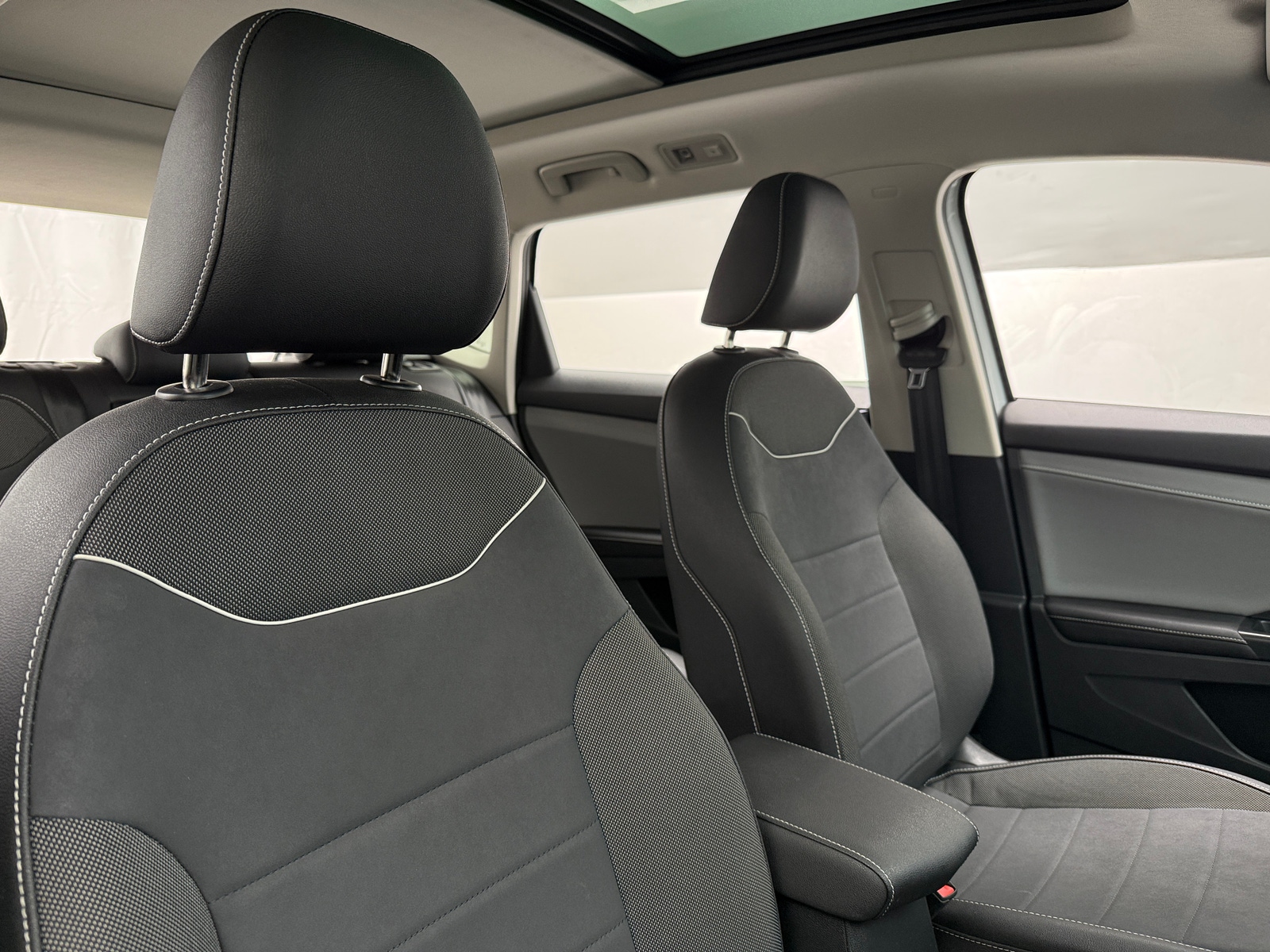 Thumbnail: 2024 Volkswagen Taos - 2