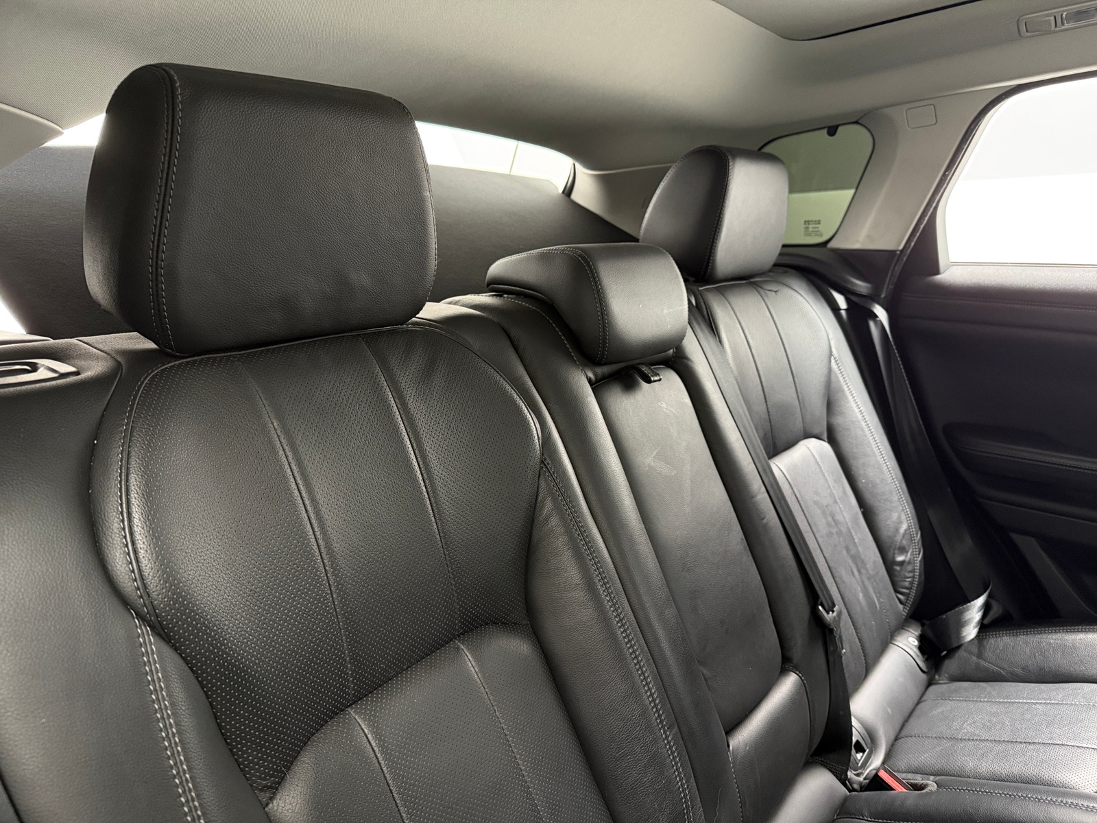 Thumbnail: 2017 Land Rover Range Rover Evoque - 5