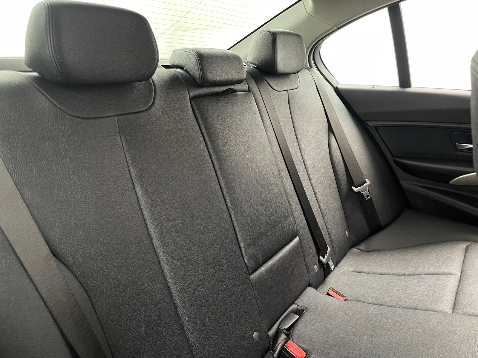 Thumbnail: 2018 BMW 3 Series - 5