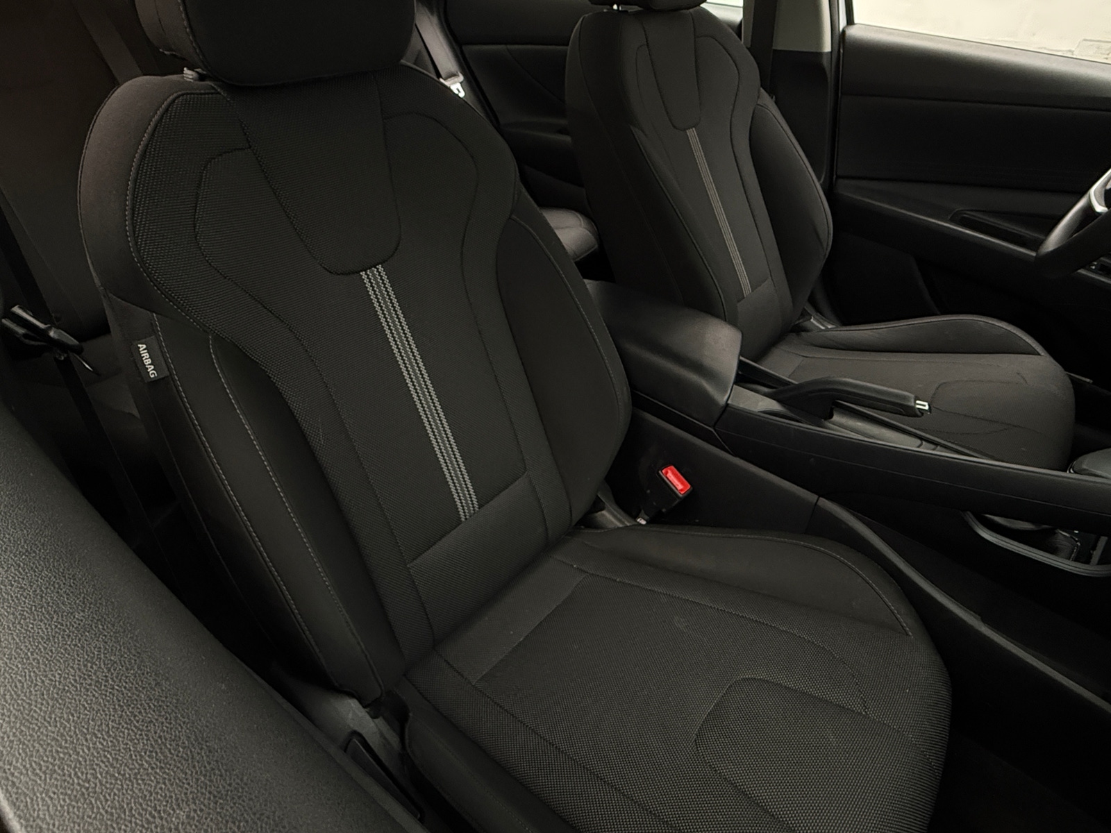 Thumbnail: 2021 Hyundai Elantra - 2