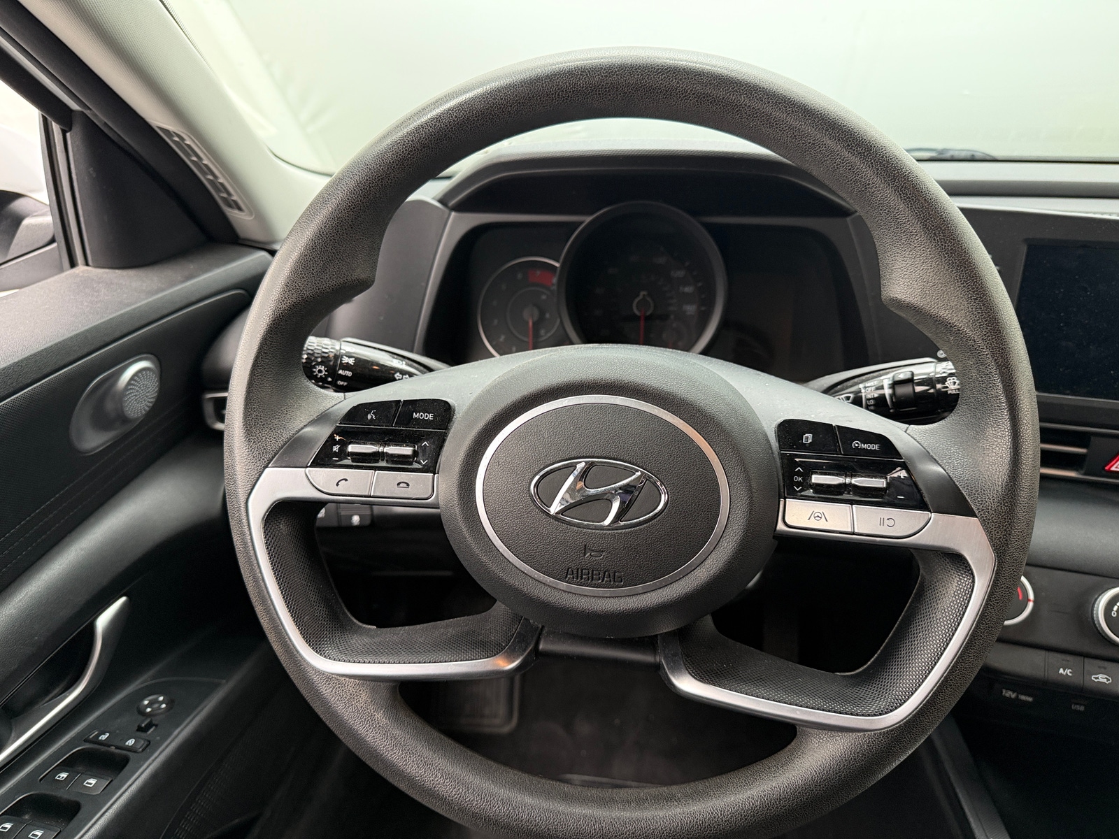 Thumbnail: 2021 Hyundai Elantra - 5