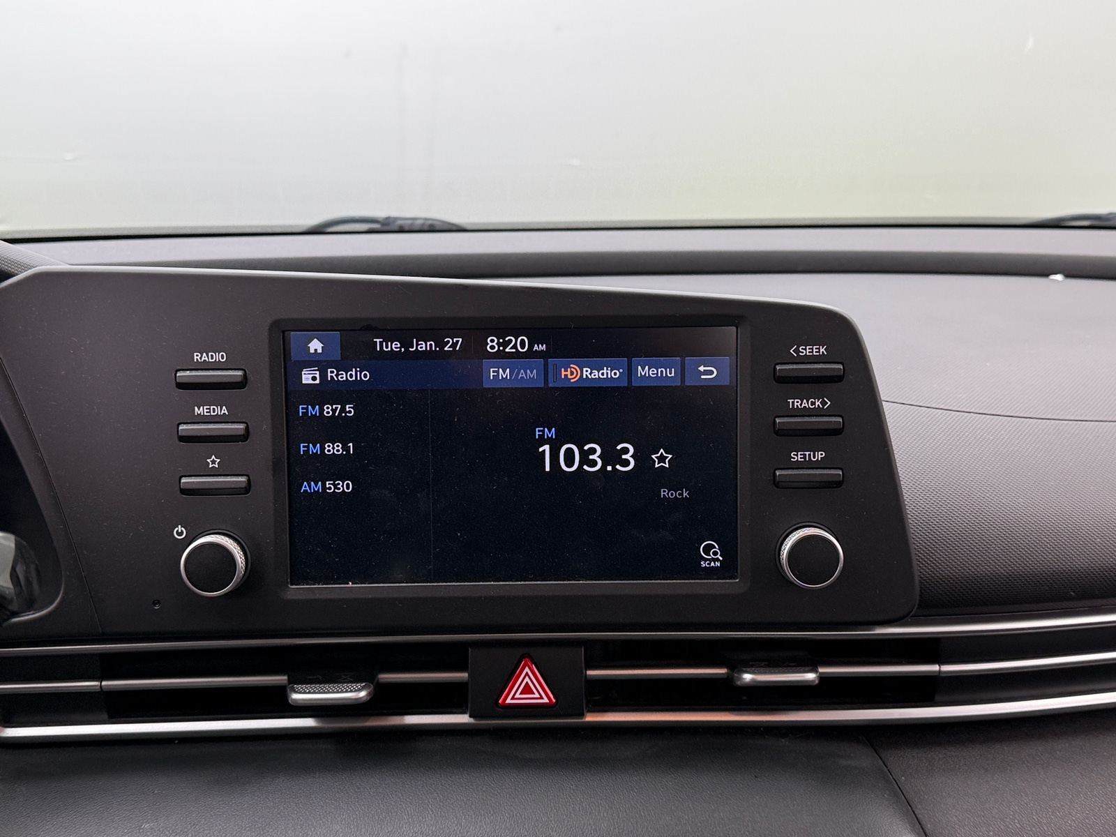 Thumbnail: 2021 Hyundai Elantra - 4