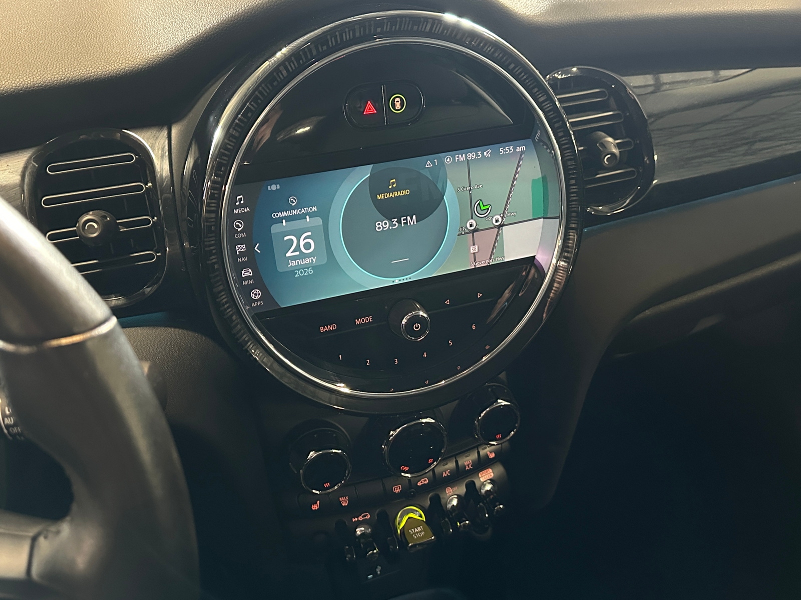 Thumbnail: 2022 MINI Cooper Hardtop - 3