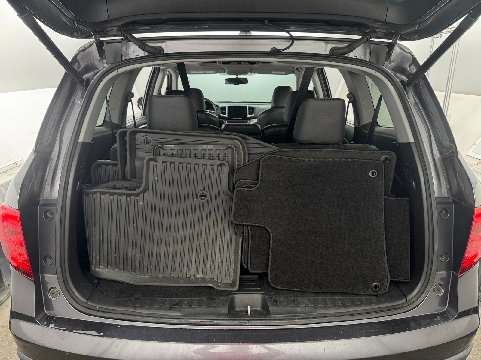 Thumbnail: 2018 Honda Pilot - 6