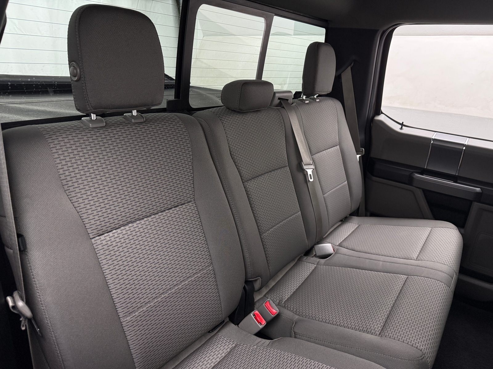 Thumbnail: 2016 Ford Econoline - 6