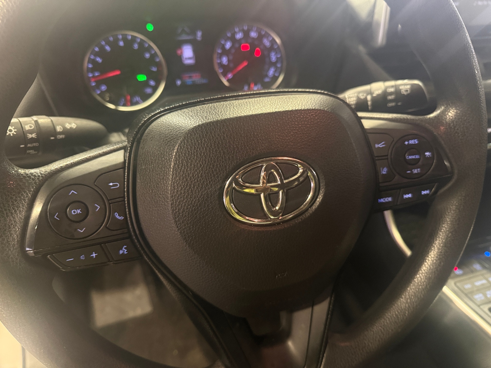 Thumbnail: 2020 Toyota RAV4 - 5