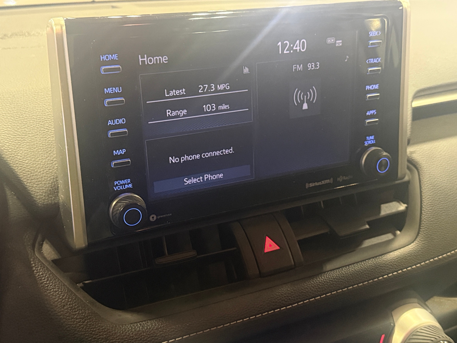 Thumbnail: 2020 Toyota RAV4 - 4