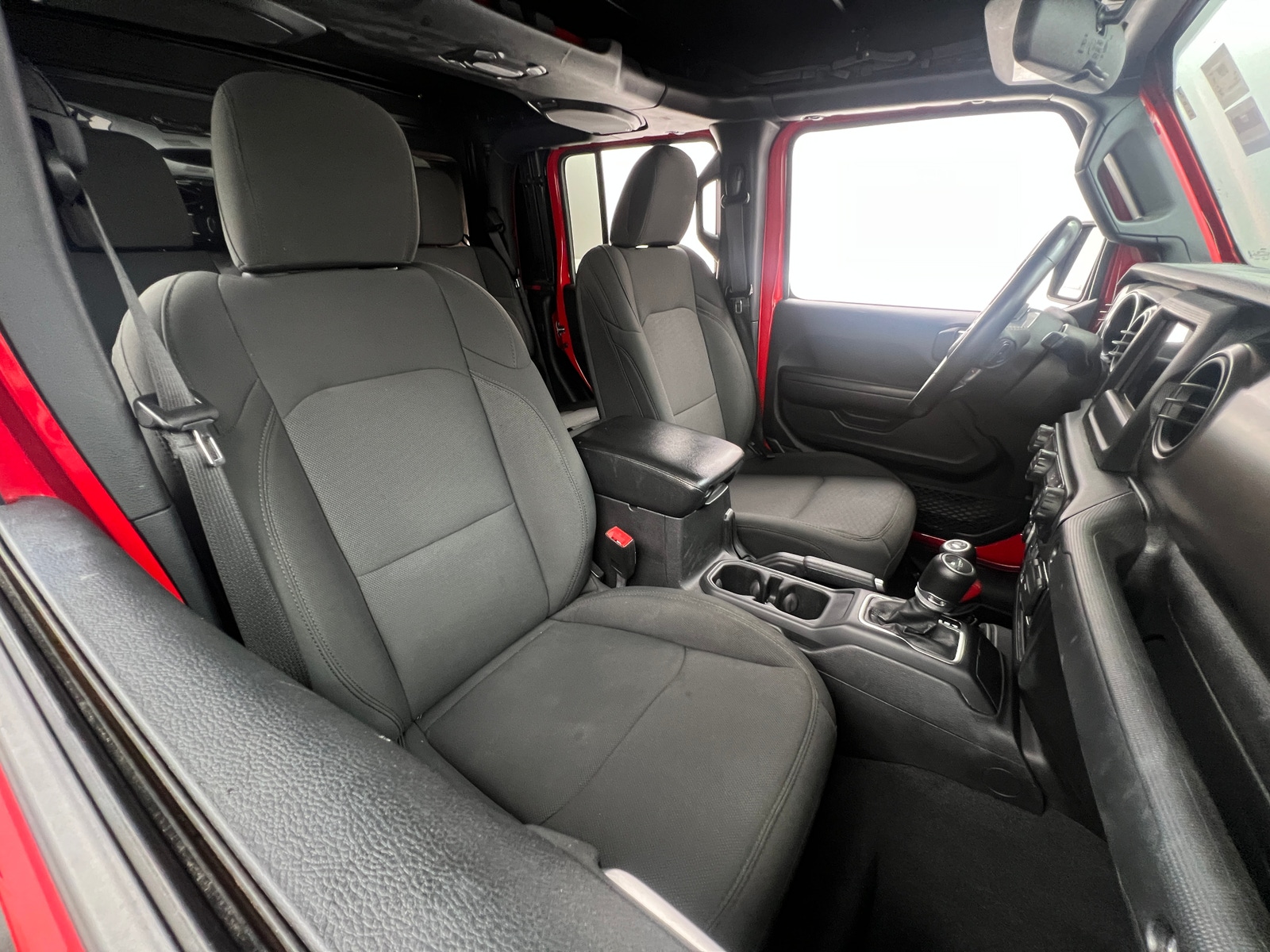 Thumbnail: 2020 Jeep Gladiator - 2