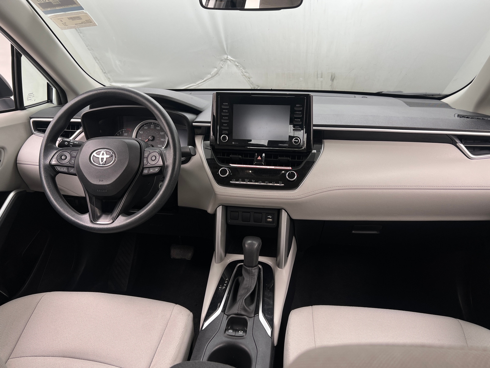 Thumbnail: 2022 Toyota Corolla Cross - 3