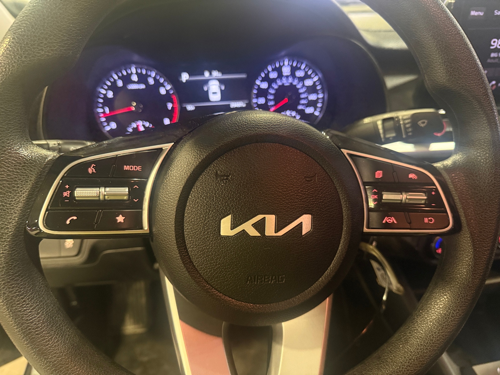 Thumbnail: 2024 Kia Forte - 5