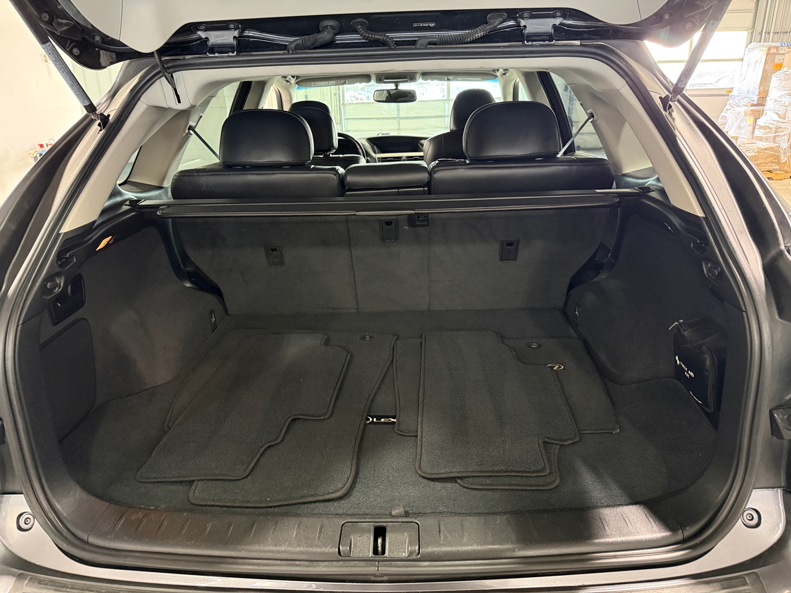 Thumbnail: 2013 Lexus RX - 6