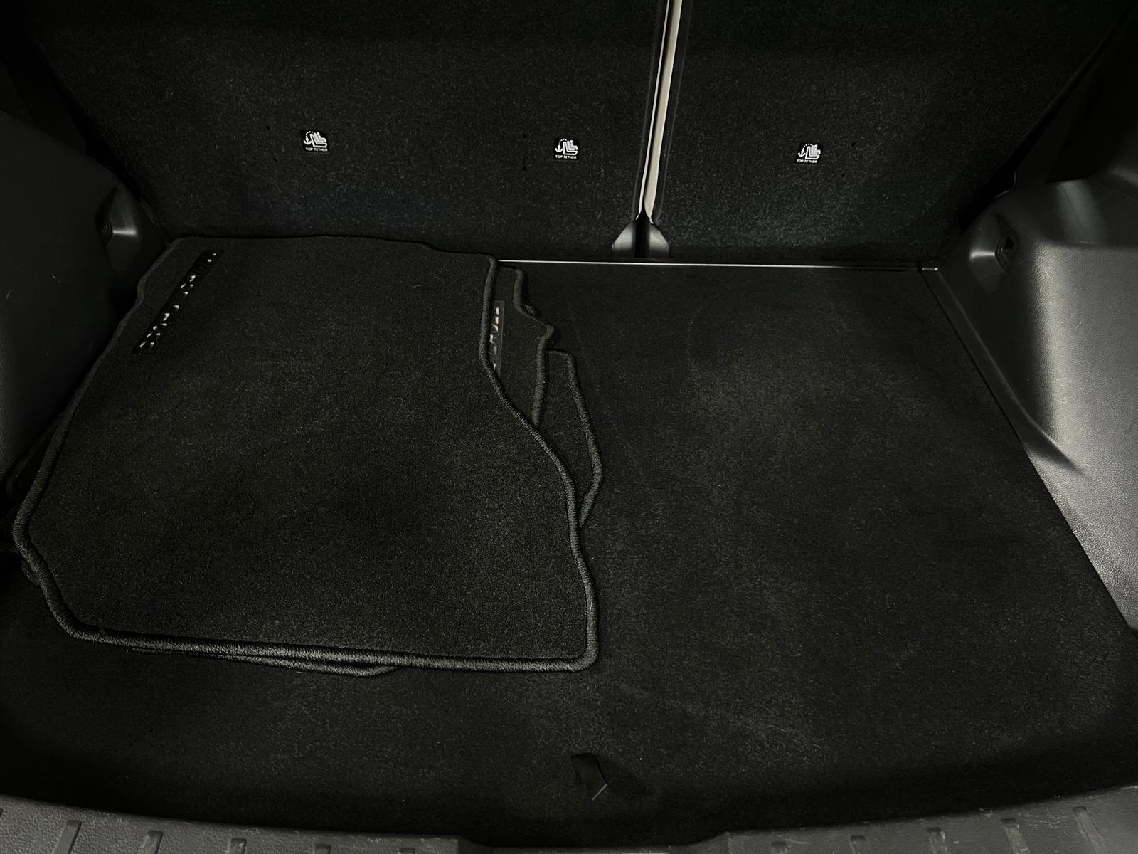 Thumbnail: 2018 Mitsubishi Eclipse Cross - 7