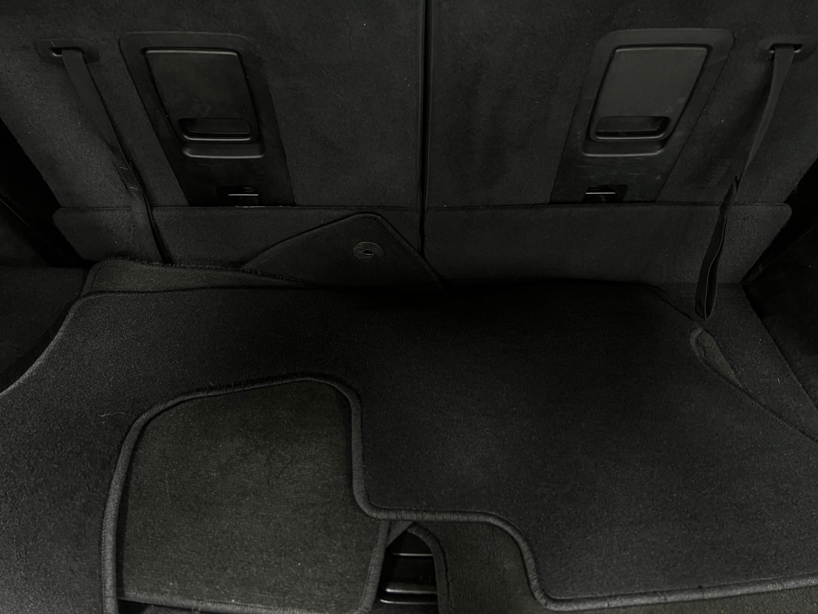 Thumbnail: 2022 Dodge Durango - 7