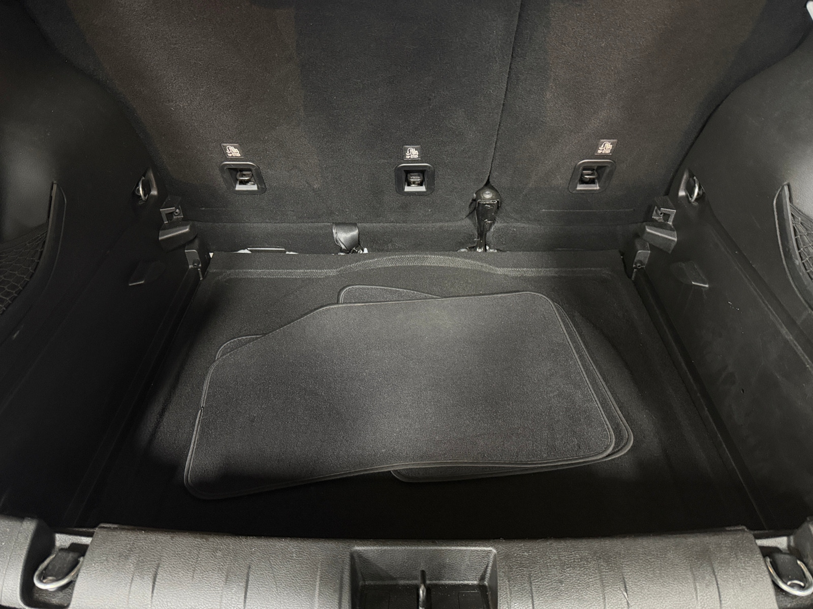 Thumbnail: 2018 Jeep Renegade - 7