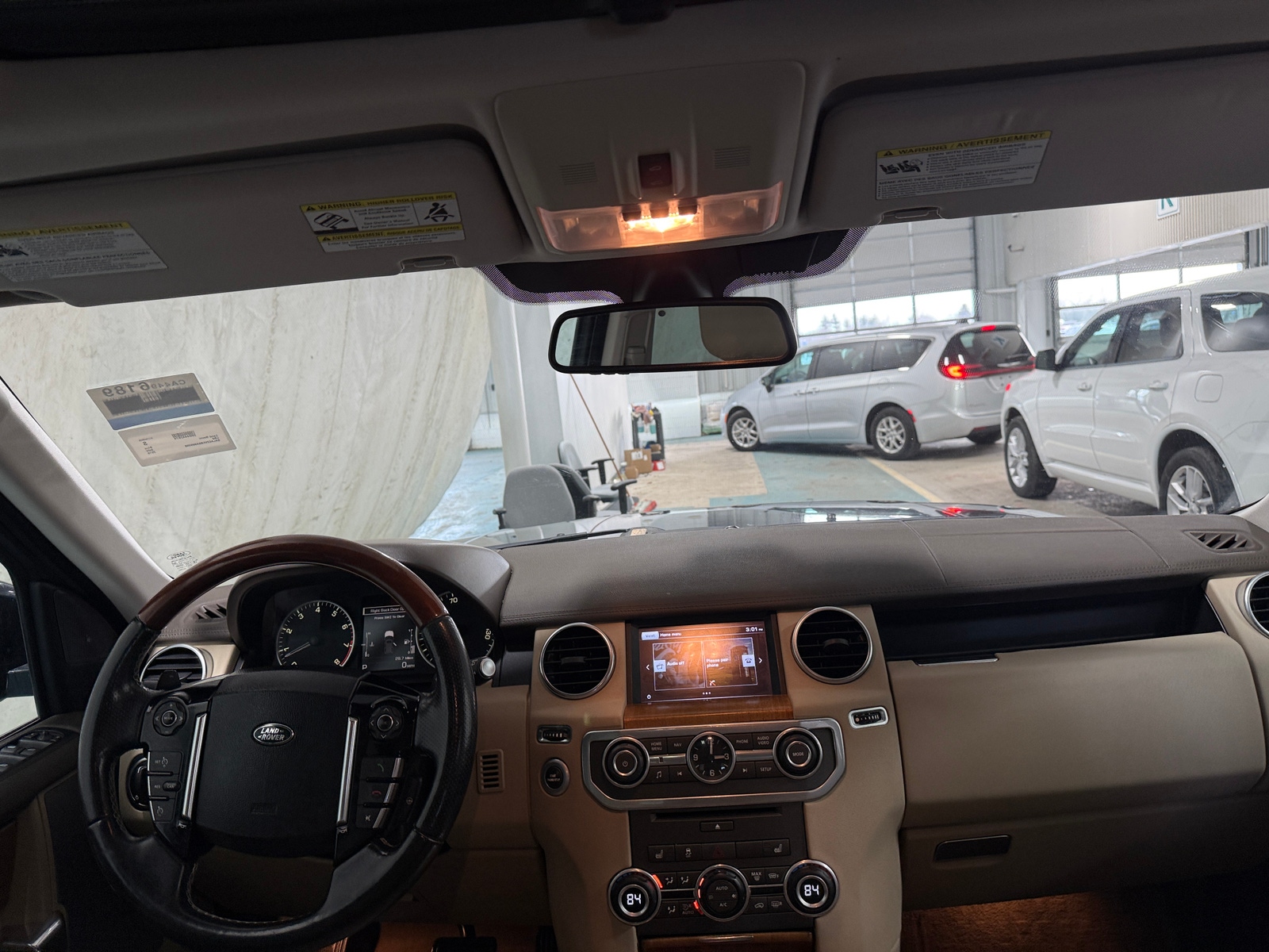 Thumbnail: 2016 Land Rover LR4 - 2