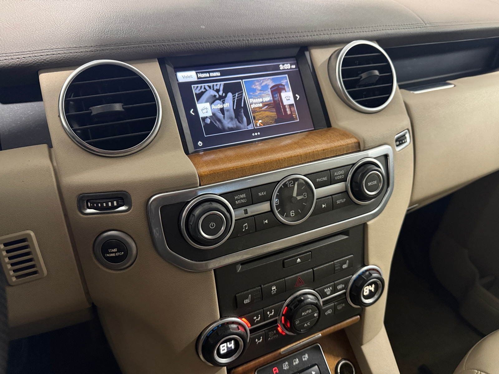 Thumbnail: 2016 Land Rover LR4 - 3