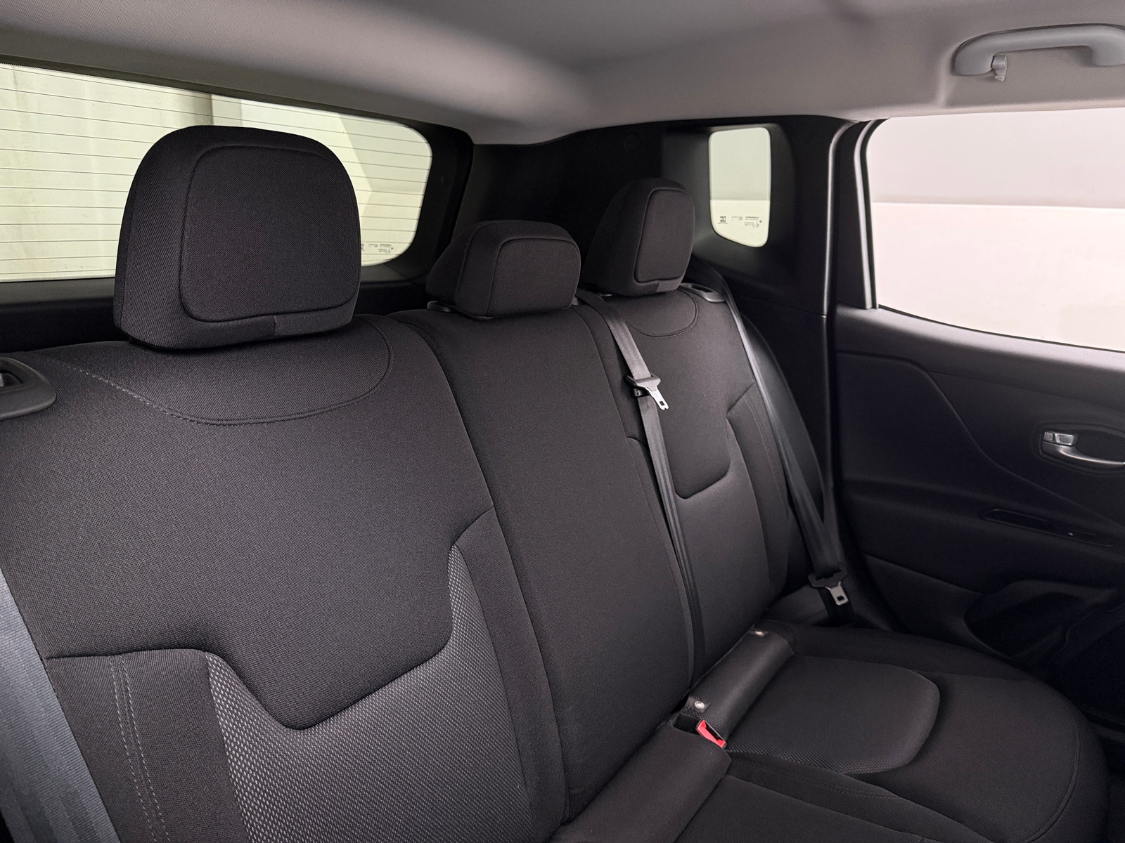 Thumbnail: 2023 Jeep Renegade - 6